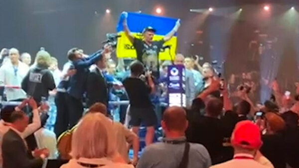 Usyk DETHRONES Tyson Fury with huge split decision victory at Ring of Fire